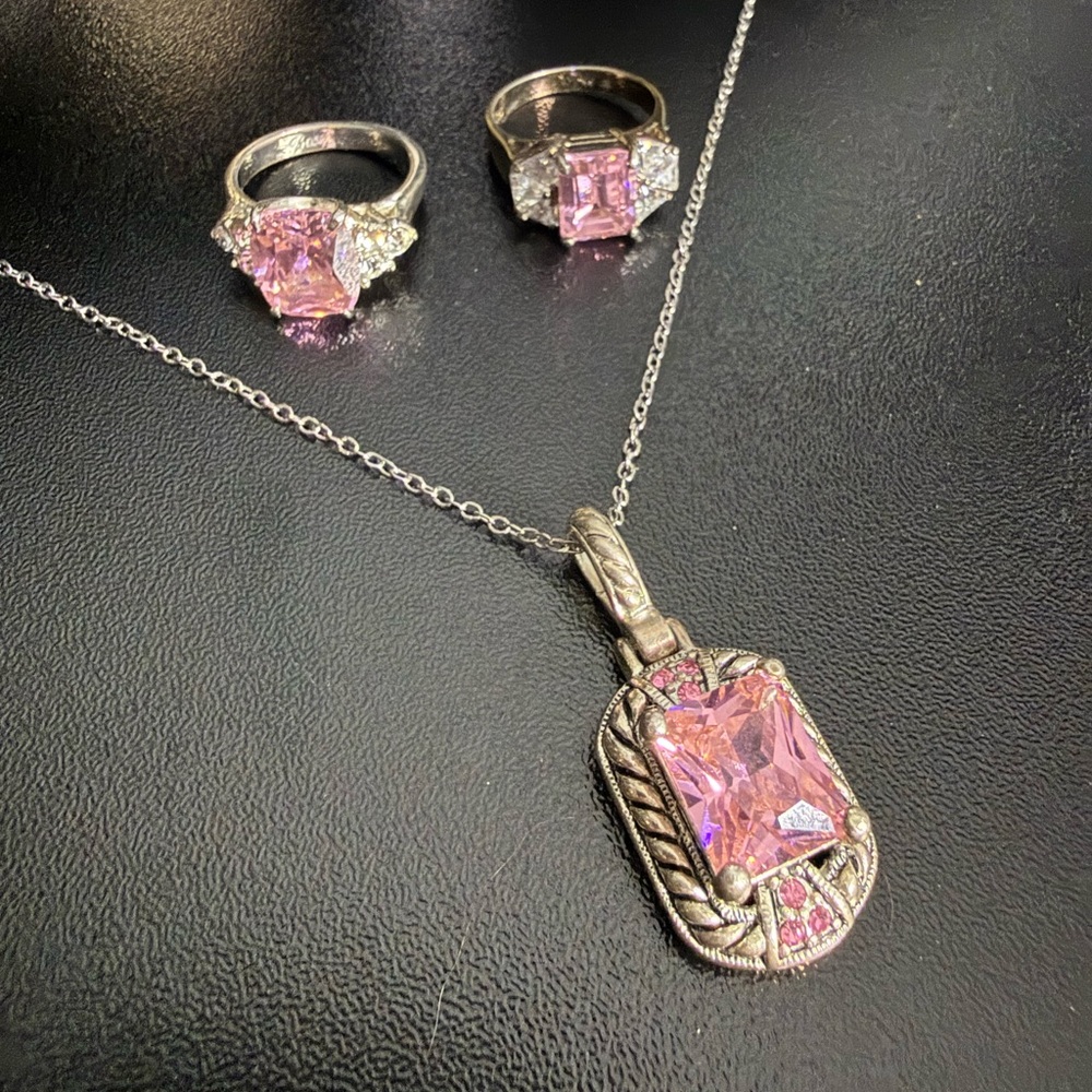 SOLD ** Pink Stone Bundle - Rings Set